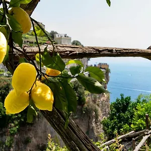 La Pergola Отель