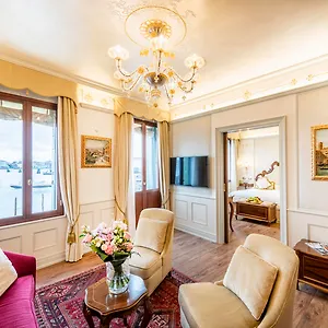 Monaco & Grand Canal Отель